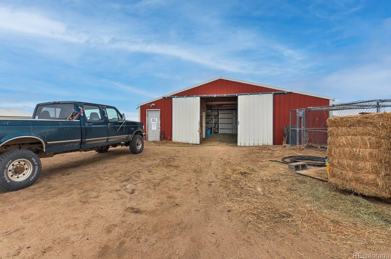 3460 Vanderhoof St, Bennett CO 80102-8933 exterior