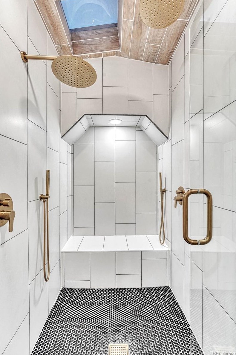 6048 Fair Dr, Littleton CO  80123-3874 exterior