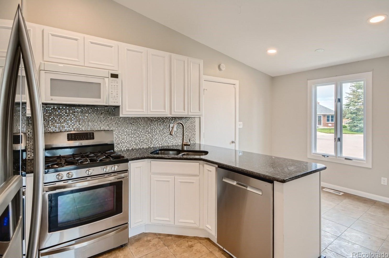 733 Centennial Way, Bennett CO 80102-7881 exterior