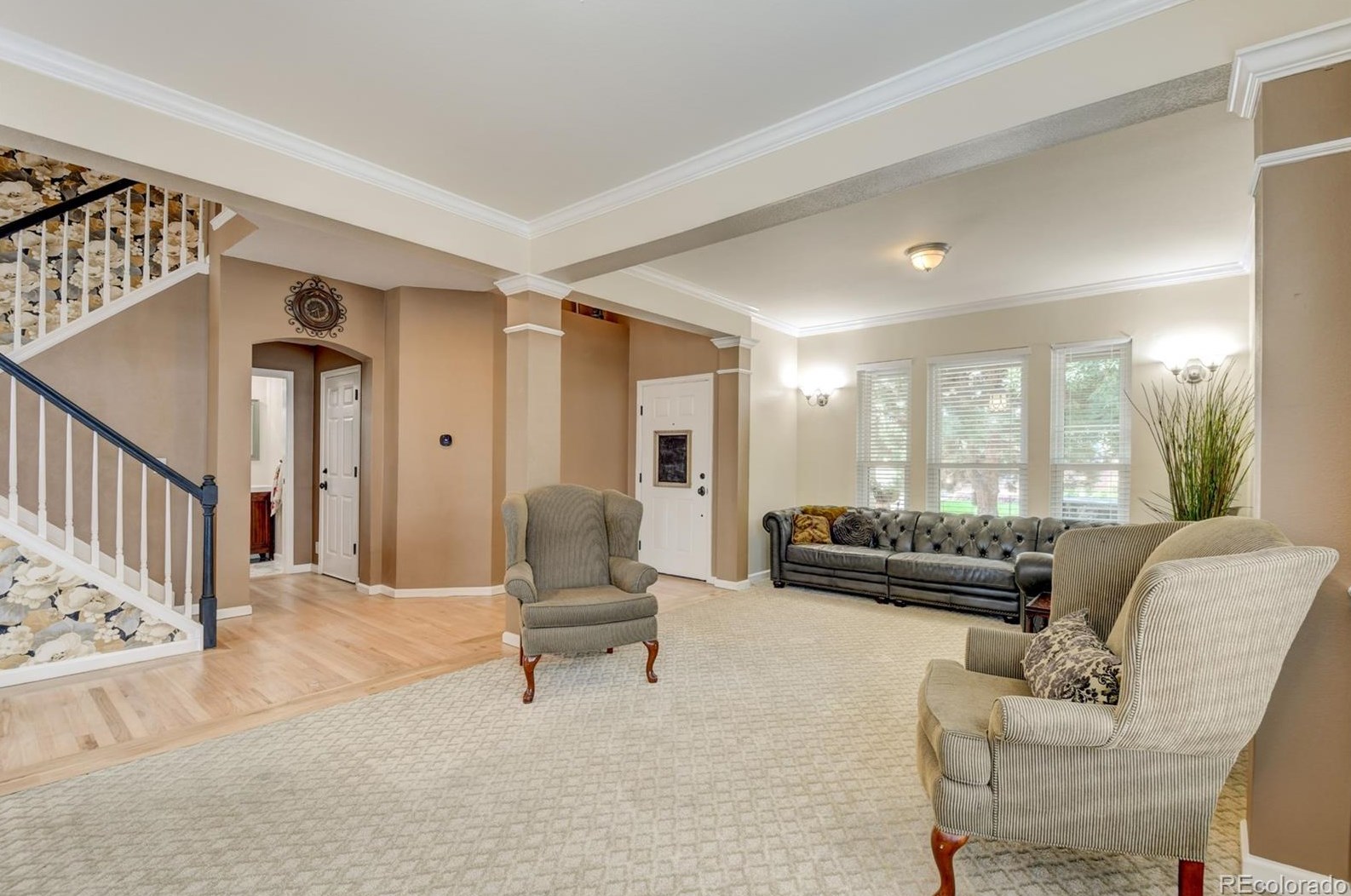 9944 Gwendelyn Pl, Littleton CO 80129-6219 exterior