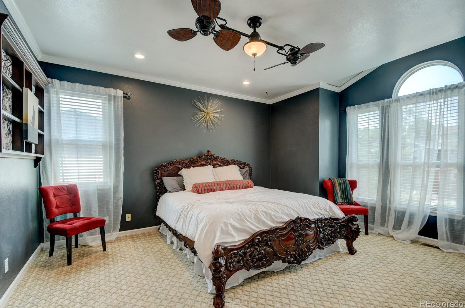 9944 Gwendelyn Pl, Littleton CO 80129-6219 exterior