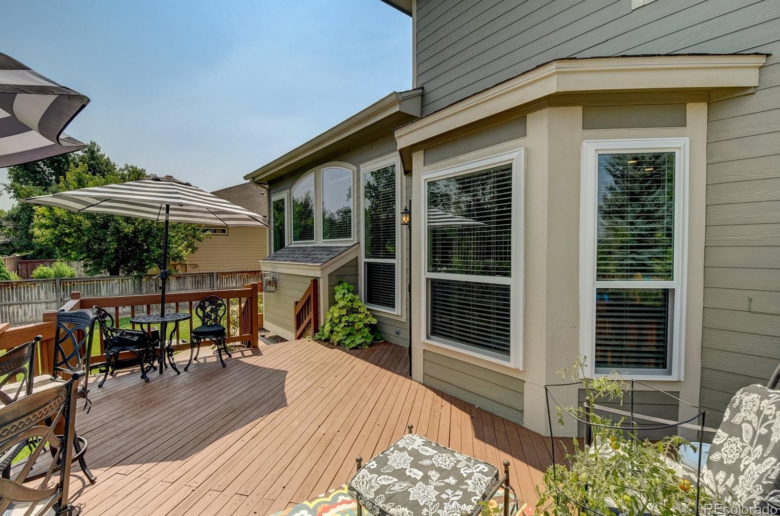 9944 Gwendelyn Pl, Littleton CO 80129-6219 exterior