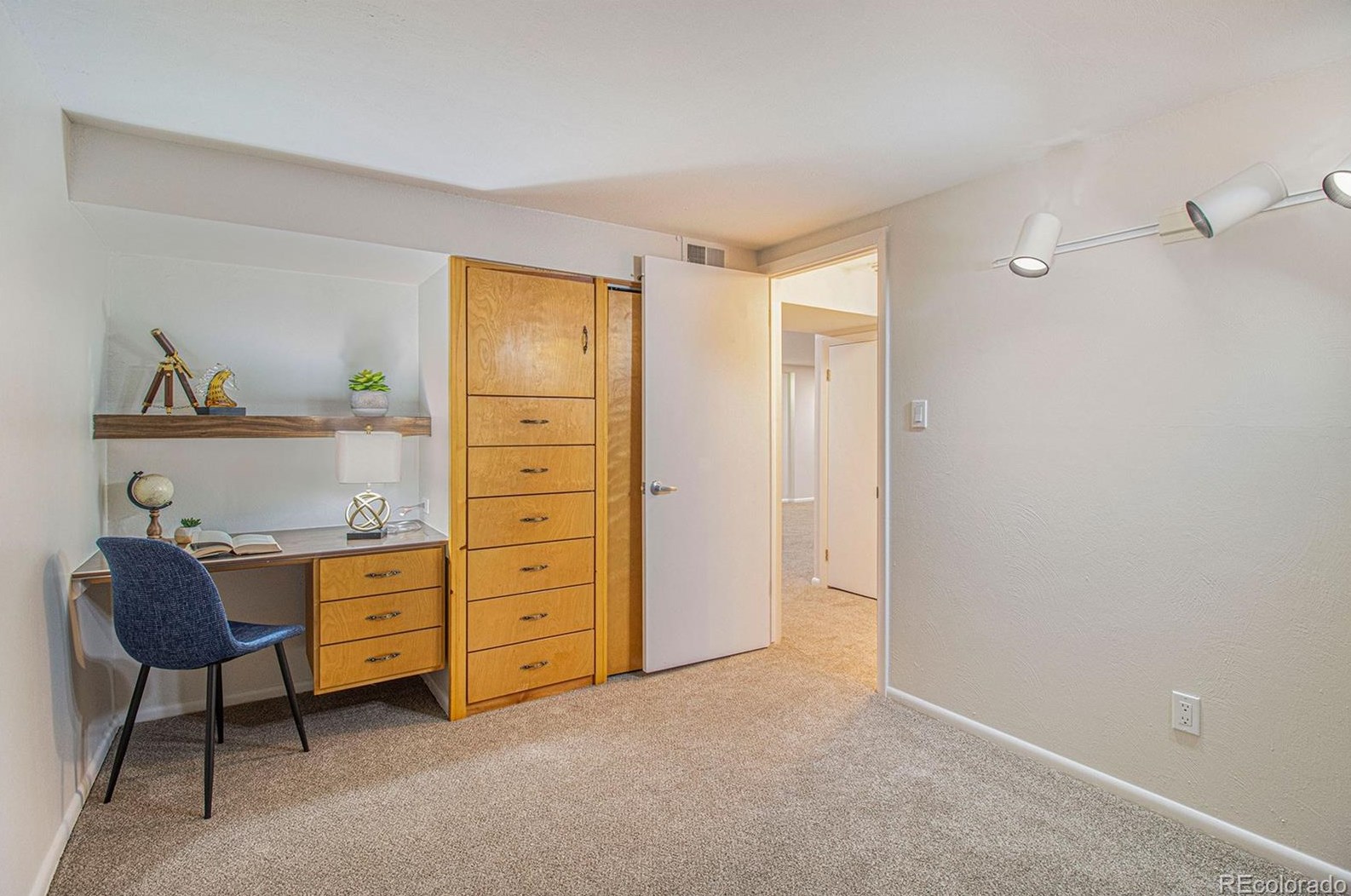 6703 Gray Ct, Arvada CO  80003-4347 exterior