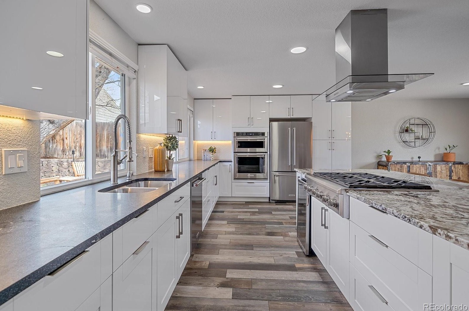 6567 Teller Ct, Littleton CO  80123-3047 exterior