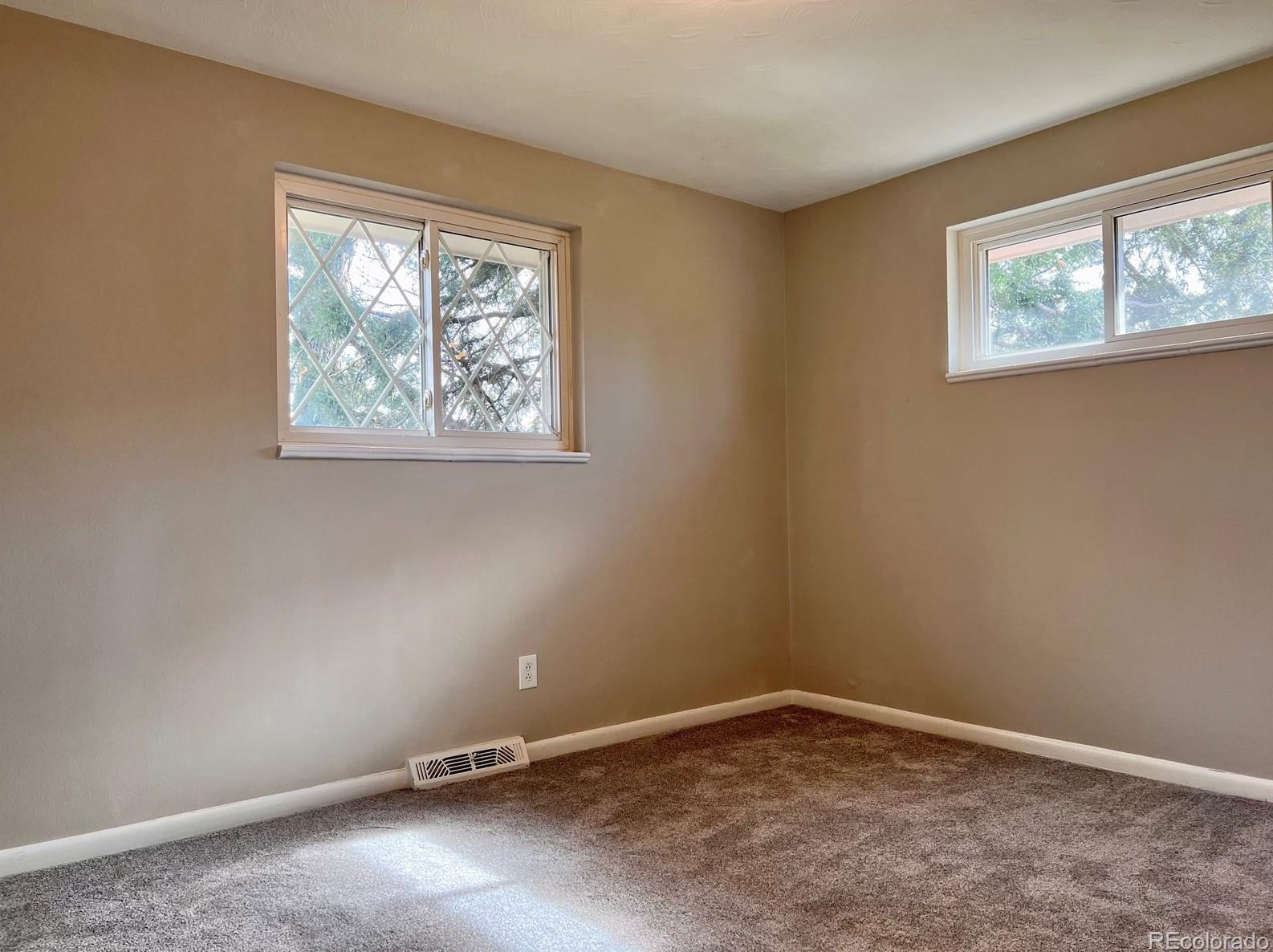 7073 Marshall St, Arvada CO  80003-3636 exterior