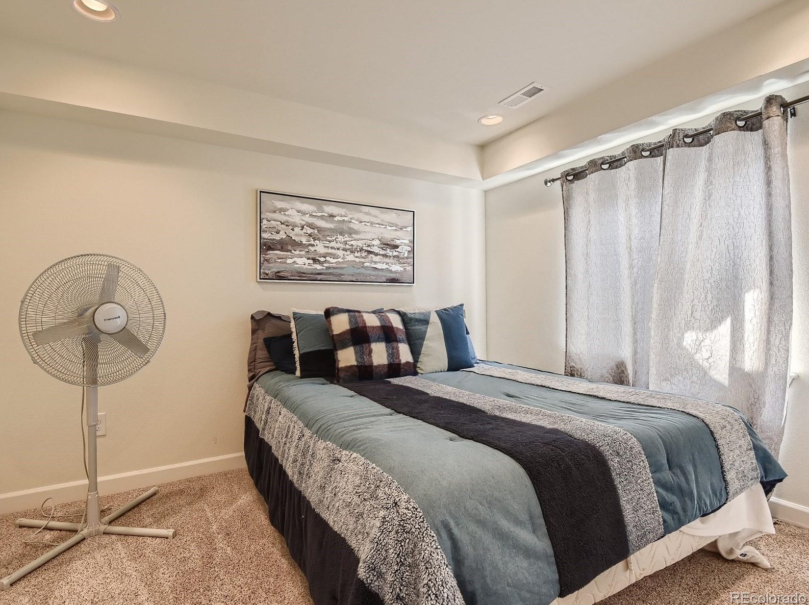 6804 Lions Head Pkwy, Littleton CO 80124-9571 exterior