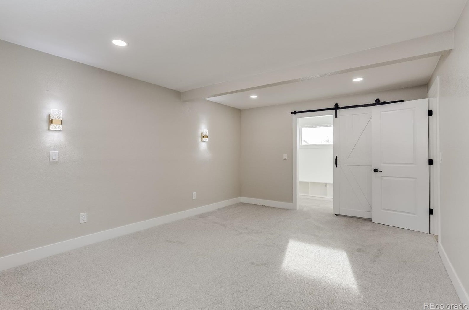8104 Chase Dr, Arvada CO  80003-1808 exterior
