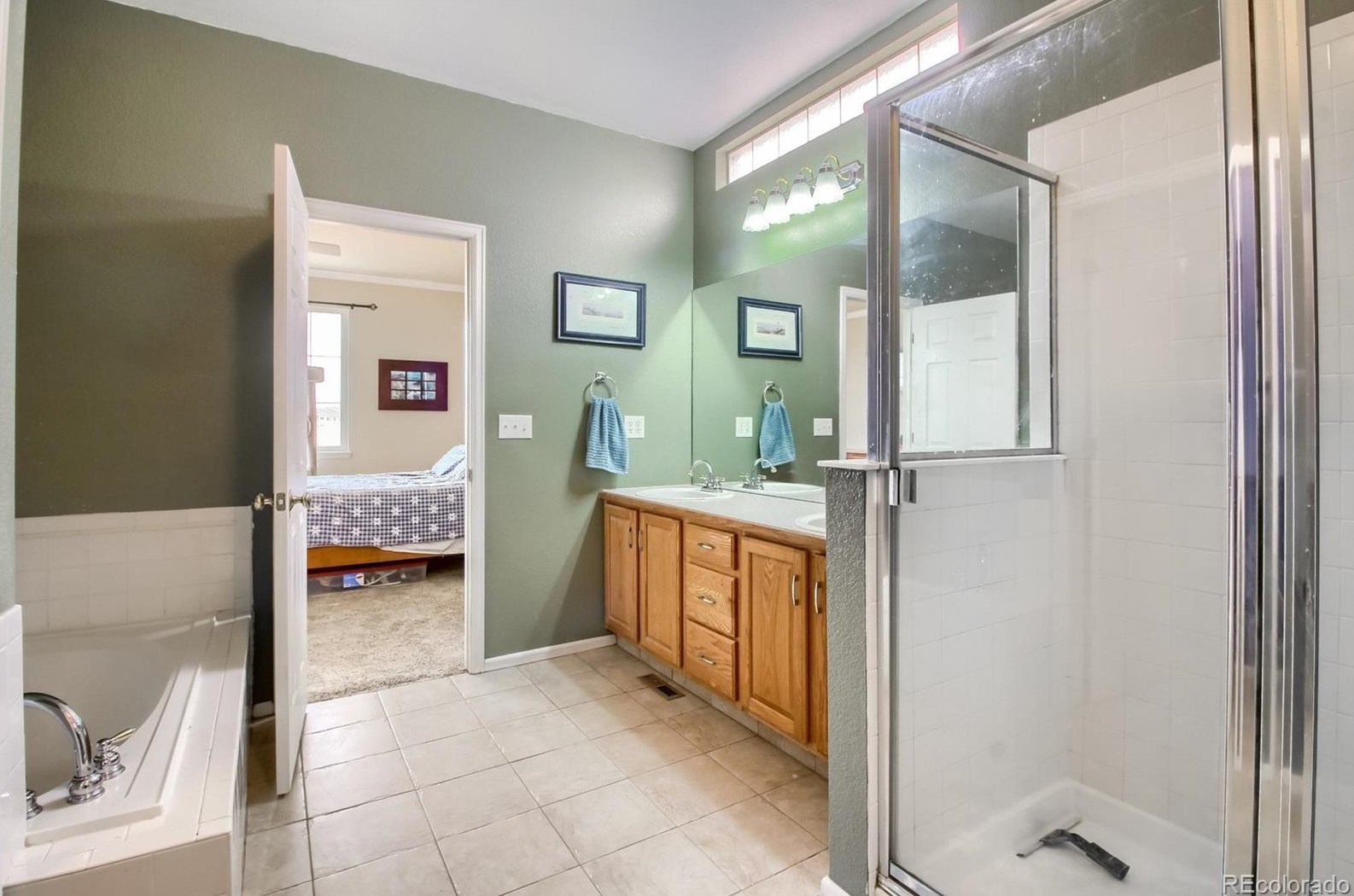 8592 Mallard Pl, Littleton CO 80126-2963 exterior