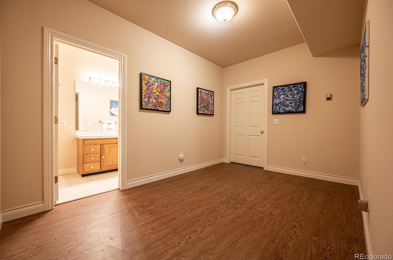 8050 La Veta Rd, Palmer Lake CO 80118-8229 exterior