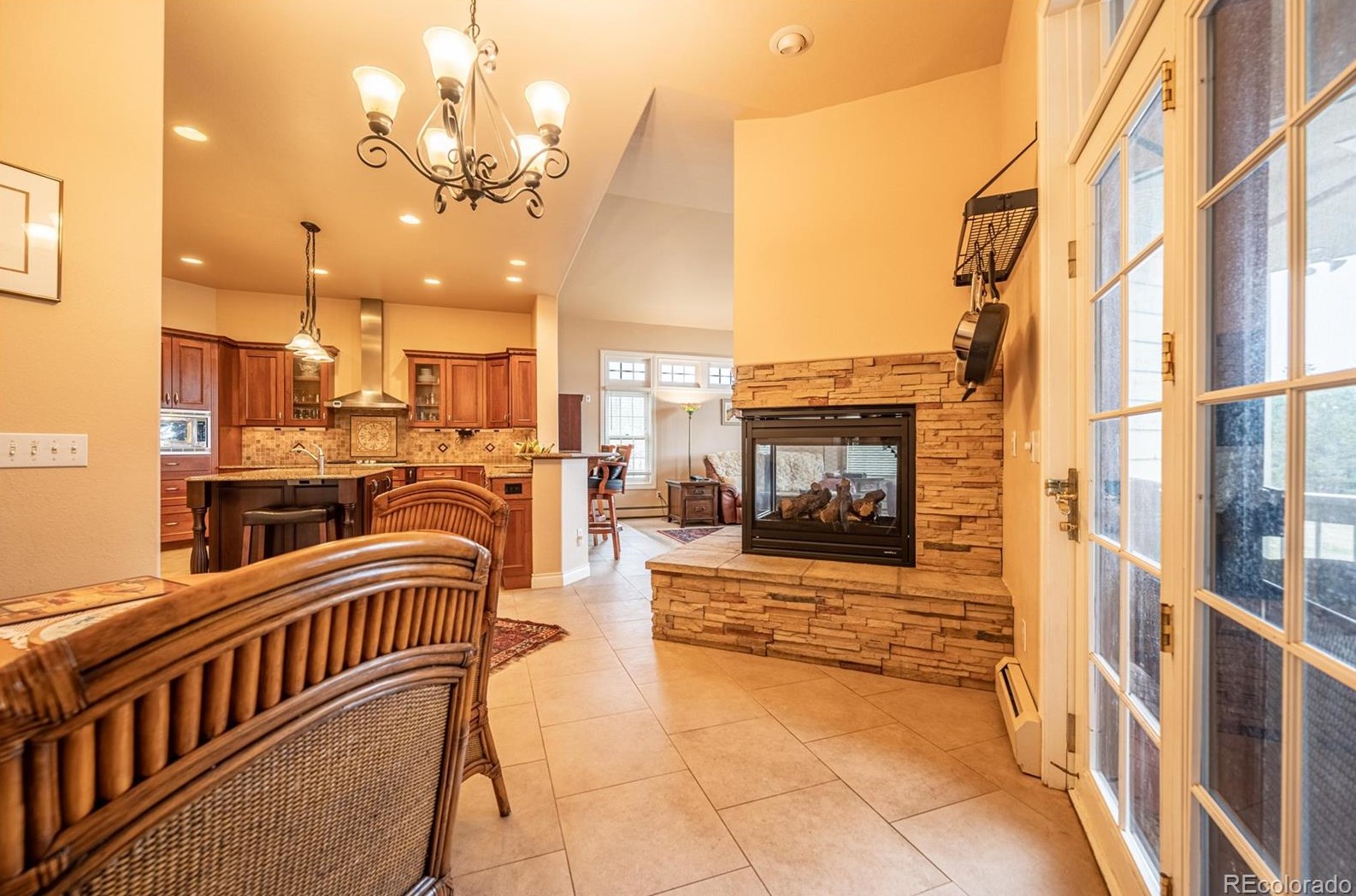 8050 La Veta Rd, Palmer Lake CO 80118-8229 exterior