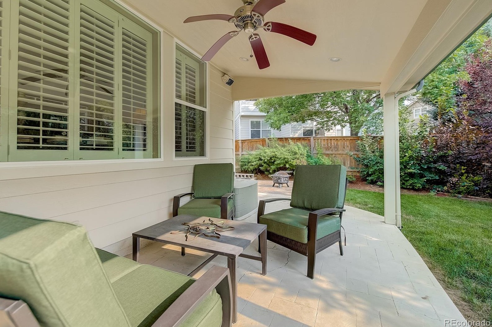 10085 Glenstone Cir, Littleton CO 80130-8019 exterior