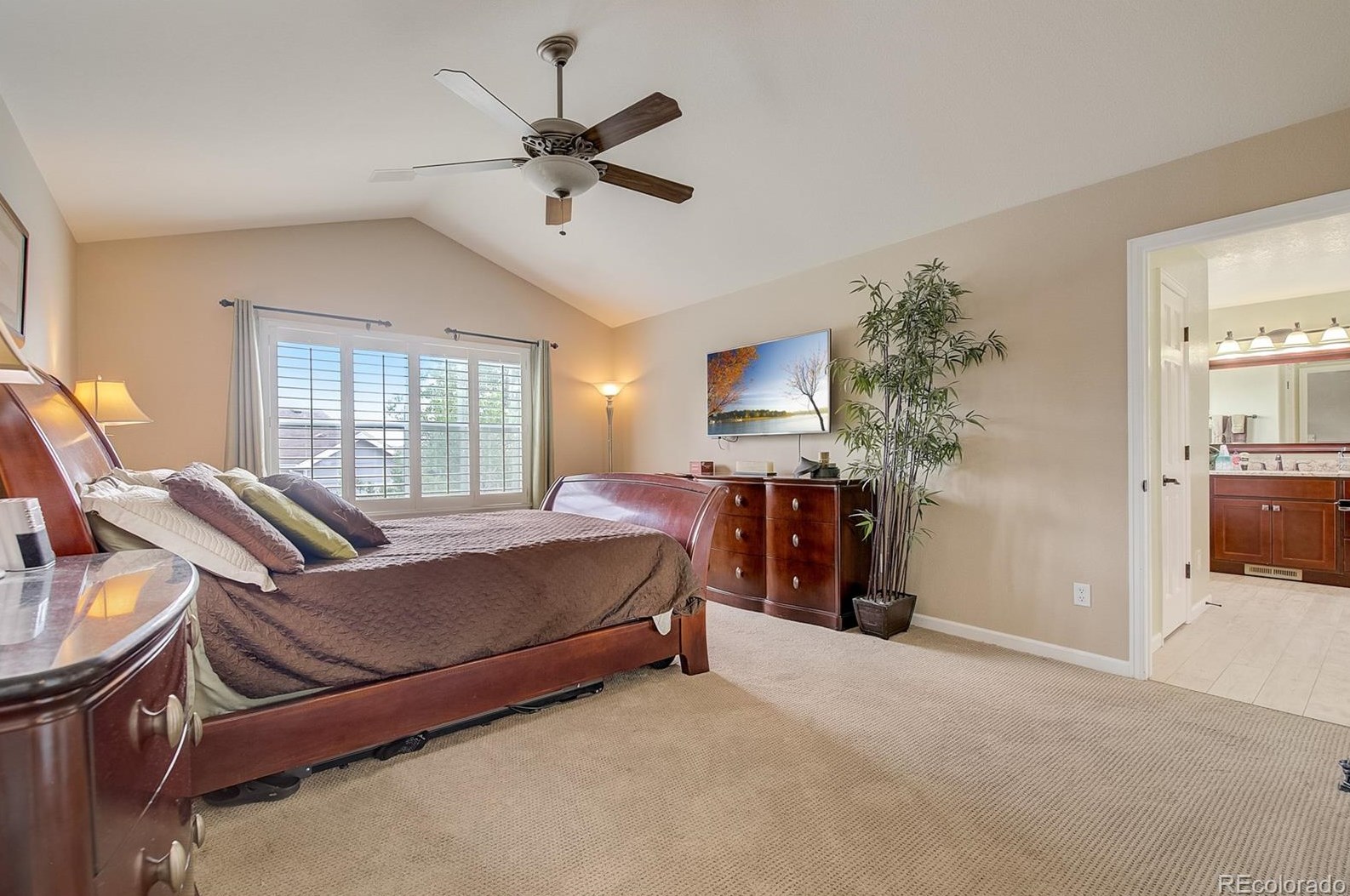 10085 Glenstone Cir, Littleton CO 80130-8019 exterior