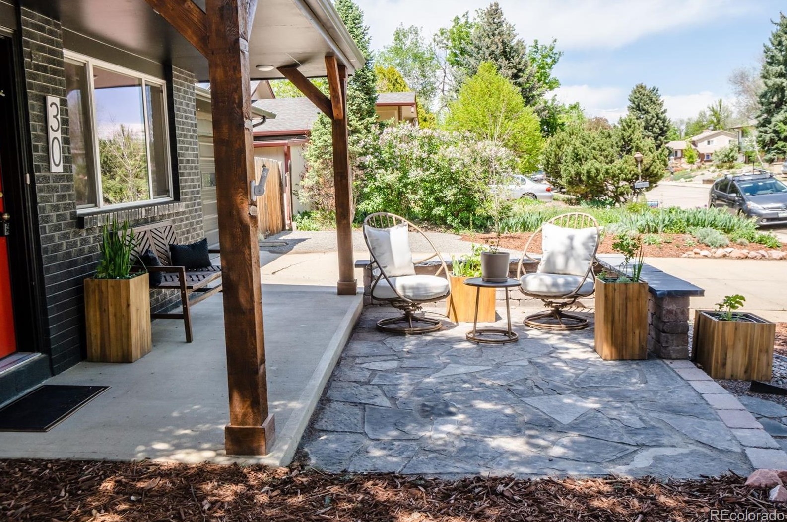 30 James Cir, Longmont CO  80501-6805 exterior