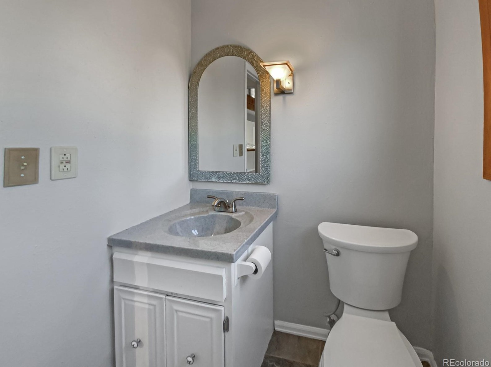 7385 Alkire Ct, Arvada CO  80005-2820 exterior