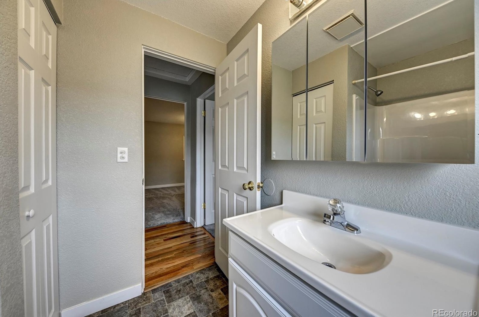 1108 Bennett Ave, Colorado Springs CO 80909-4028 exterior