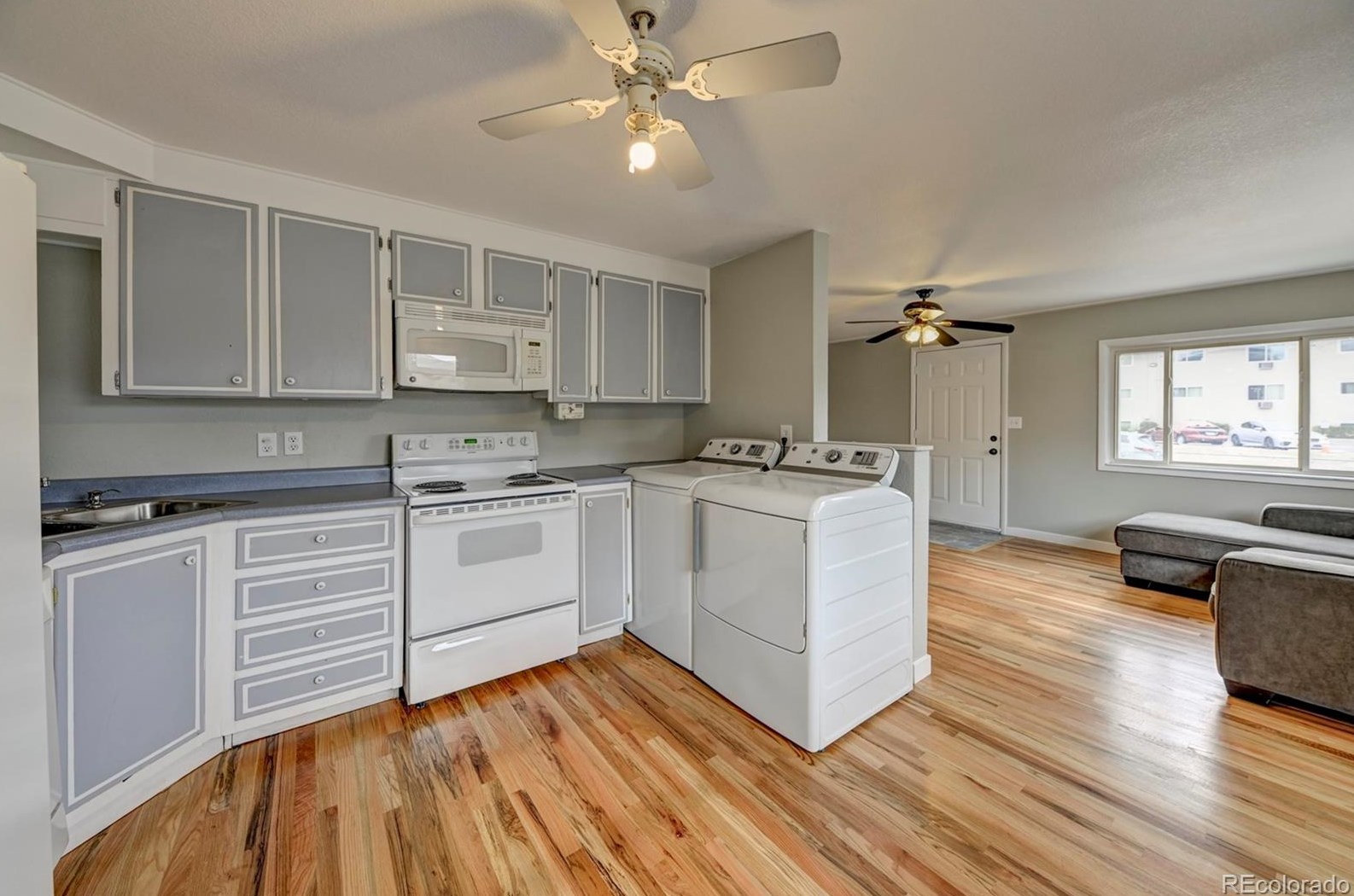 1108 Bennett Ave, Colorado Springs CO 80909-4028 exterior