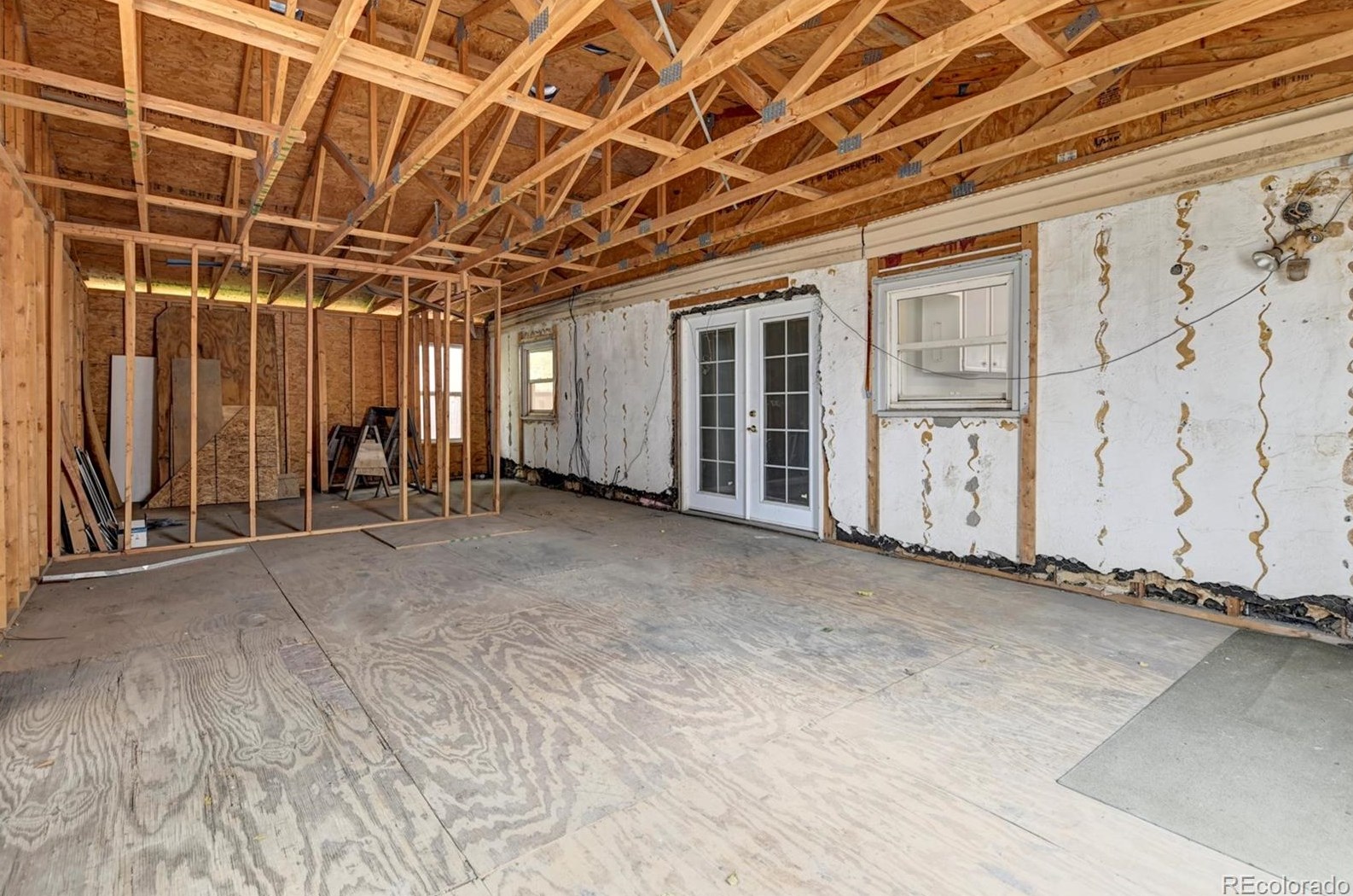 1108 Bennett Ave, Colorado Springs CO 80909-4028 exterior