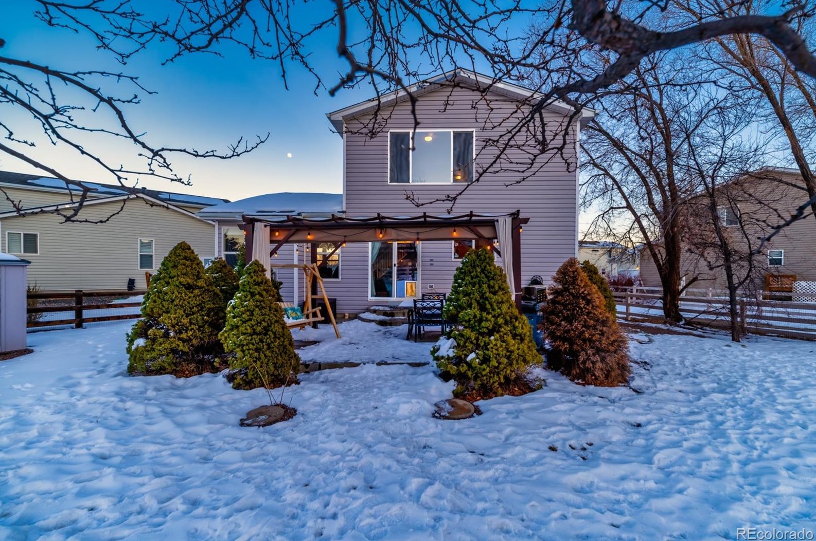 9625 Mallard Pond Way, Littleton CO  80125-8872 exterior