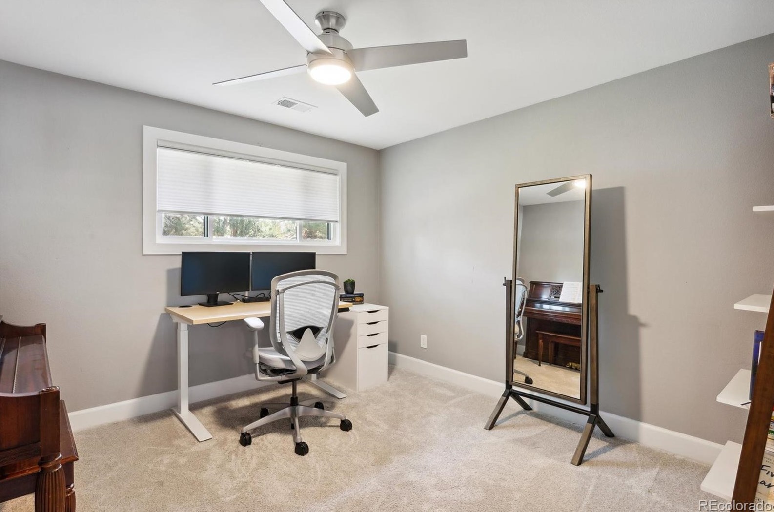 6080 Carr St, Arvada CO  80004-5406 exterior