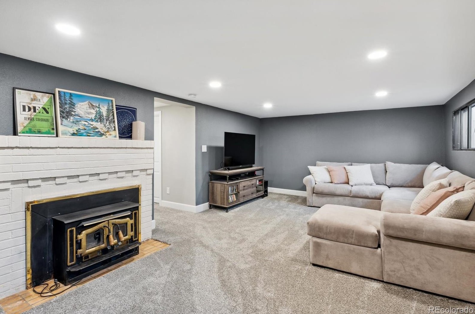 6080 Carr St, Arvada CO  80004-5406 exterior