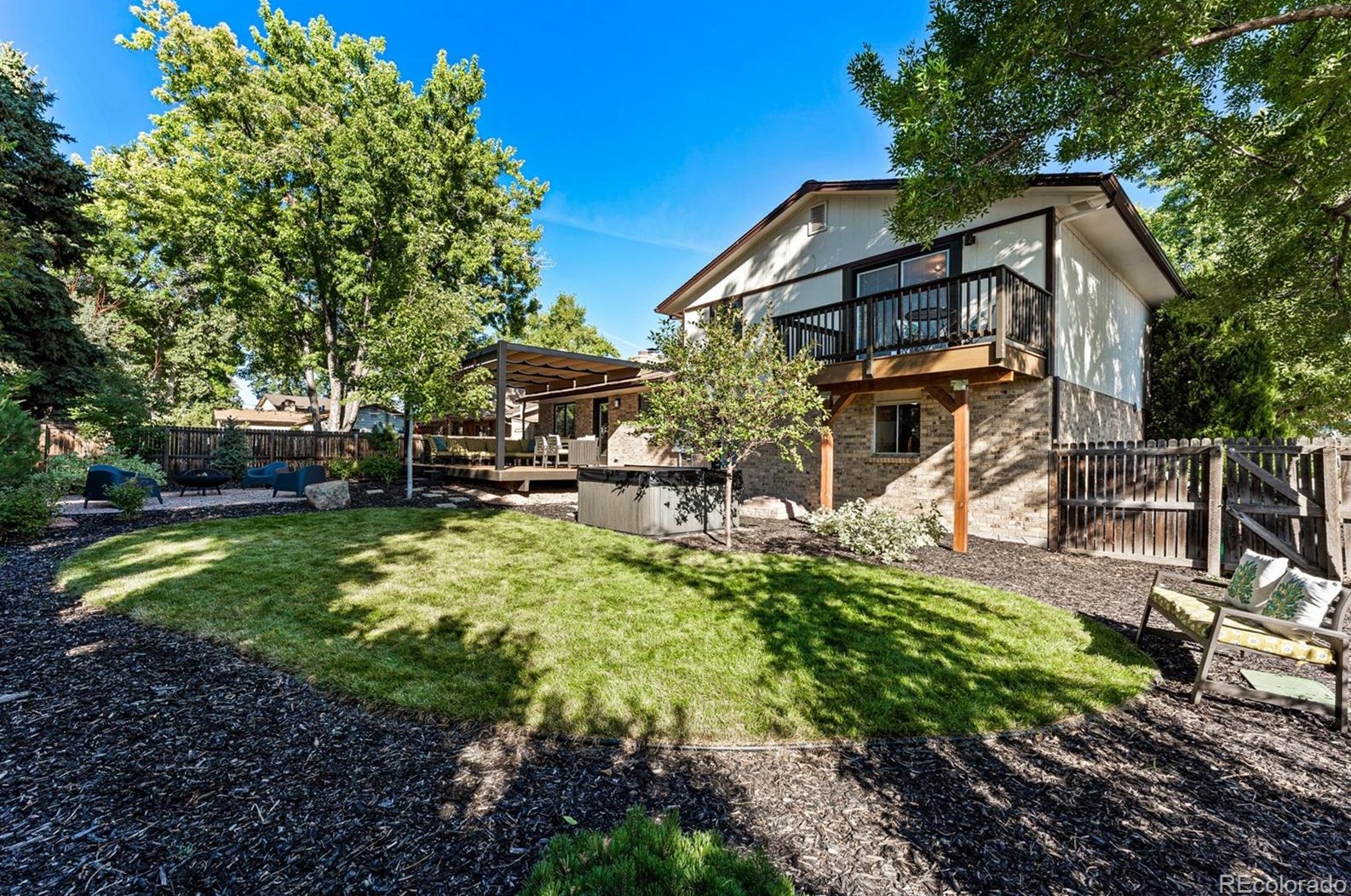 8205 Jay Ct, Arvada CO  80003-4149 exterior