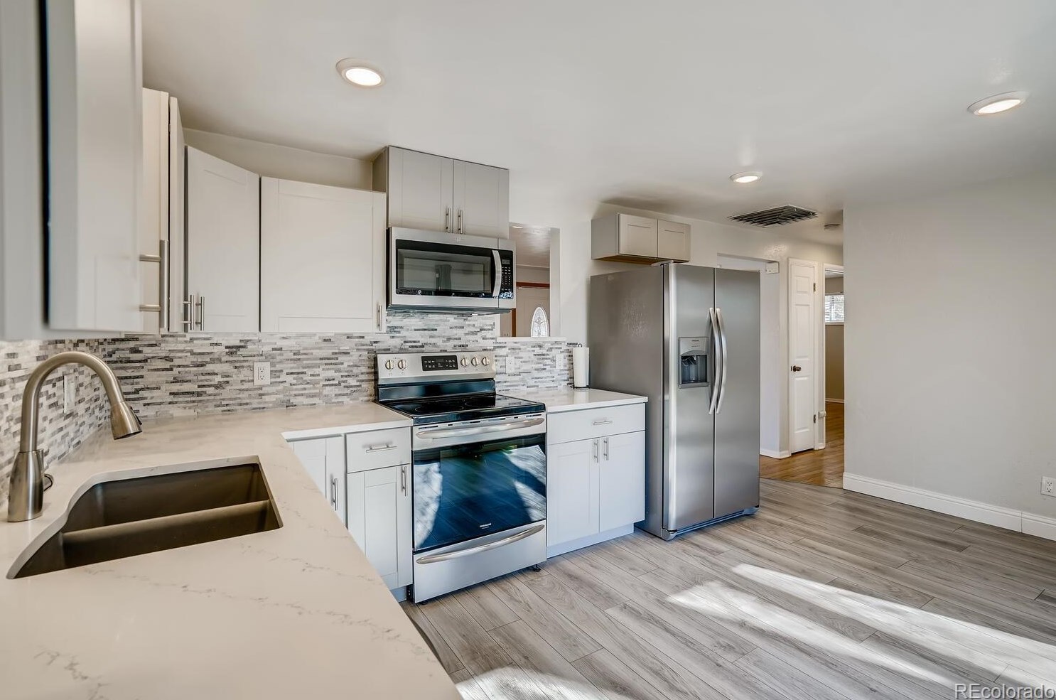 6361 Chase St, Arvada CO 80003-5226 exterior