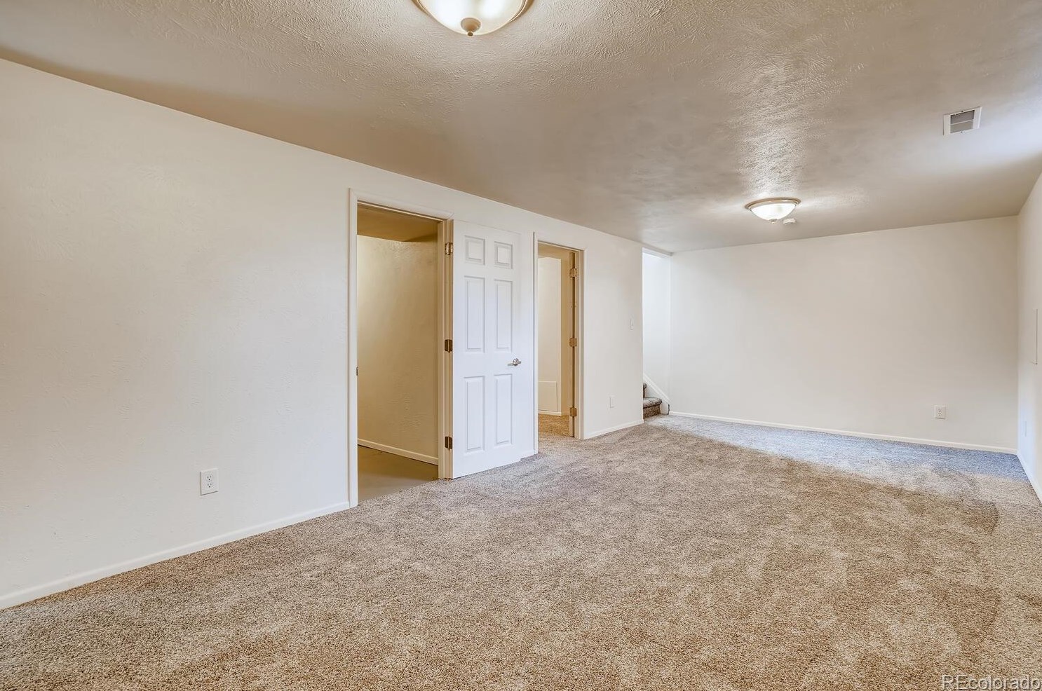 6361 Chase St, Arvada CO 80003-5226 exterior