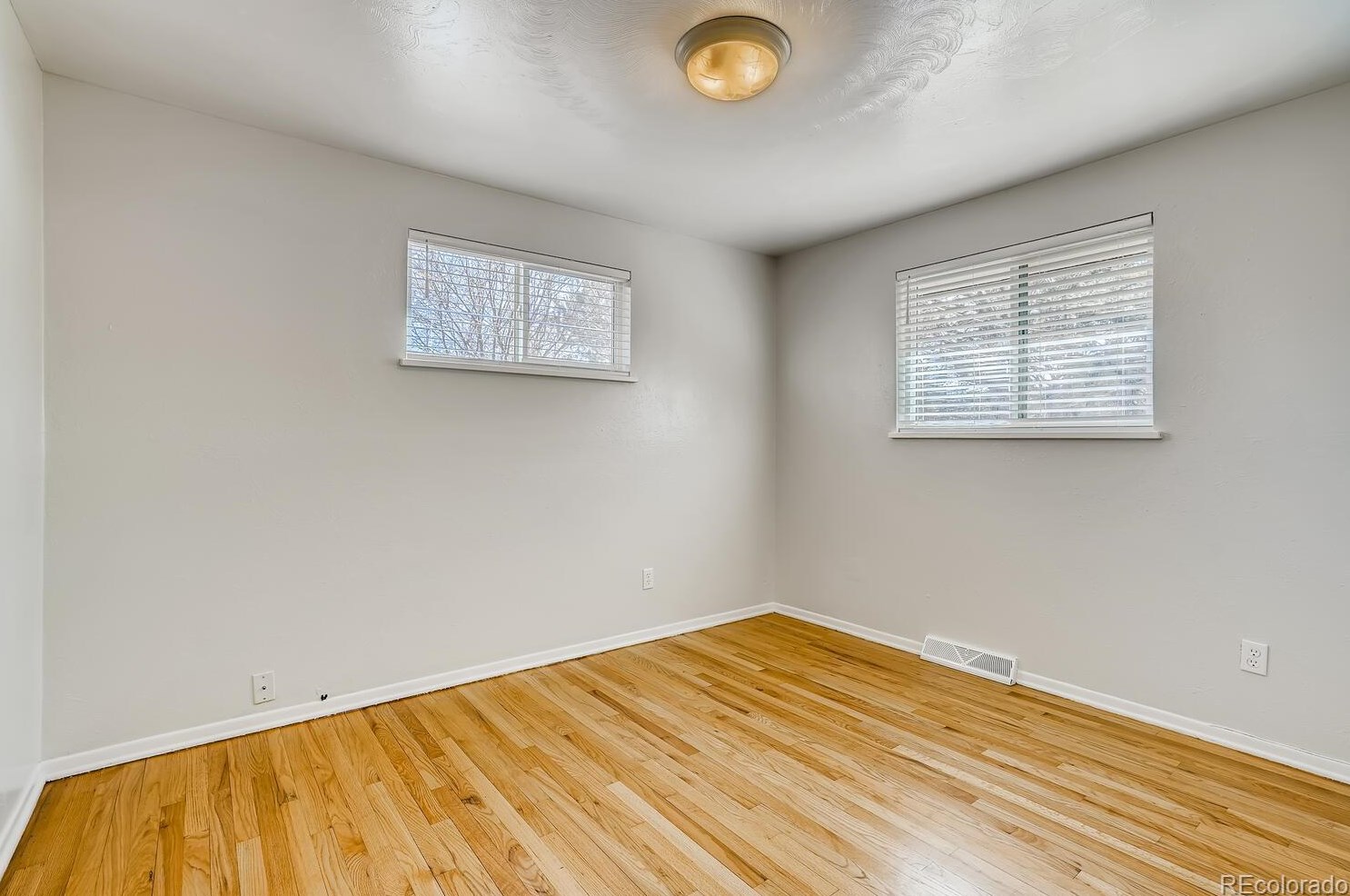 6361 Chase St, Arvada CO 80003-5226 exterior