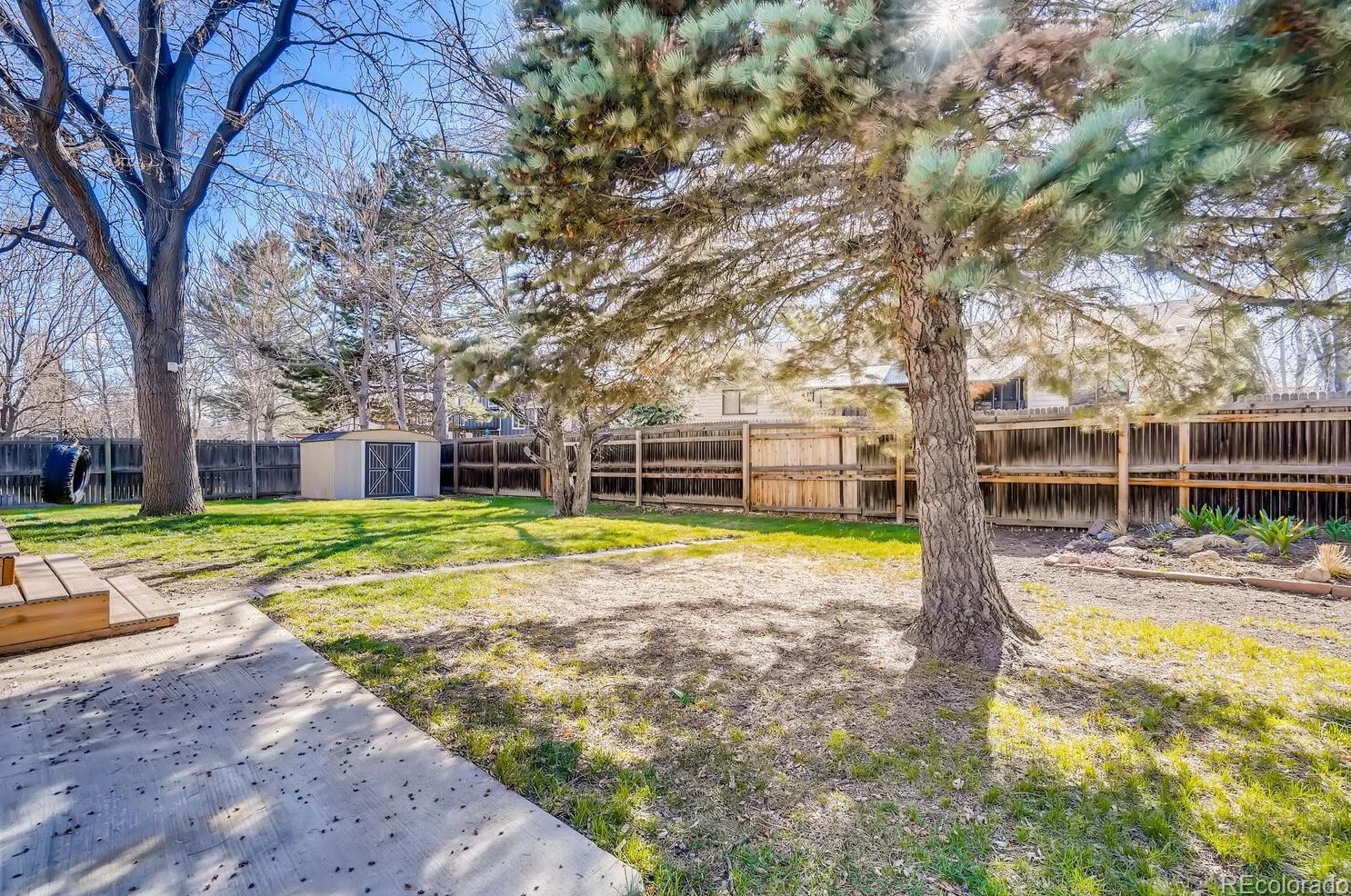 6361 Chase St, Arvada CO 80003-5226 exterior