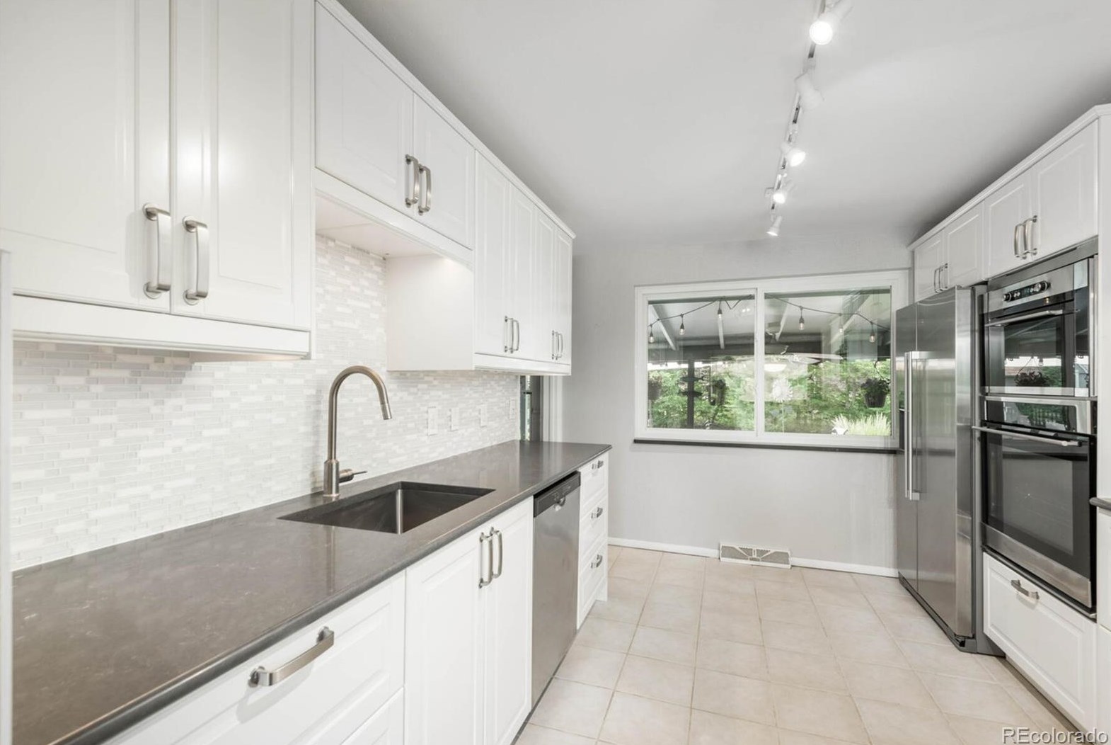 3461 Patterson Pl, Littleton CO 80123-2828 exterior