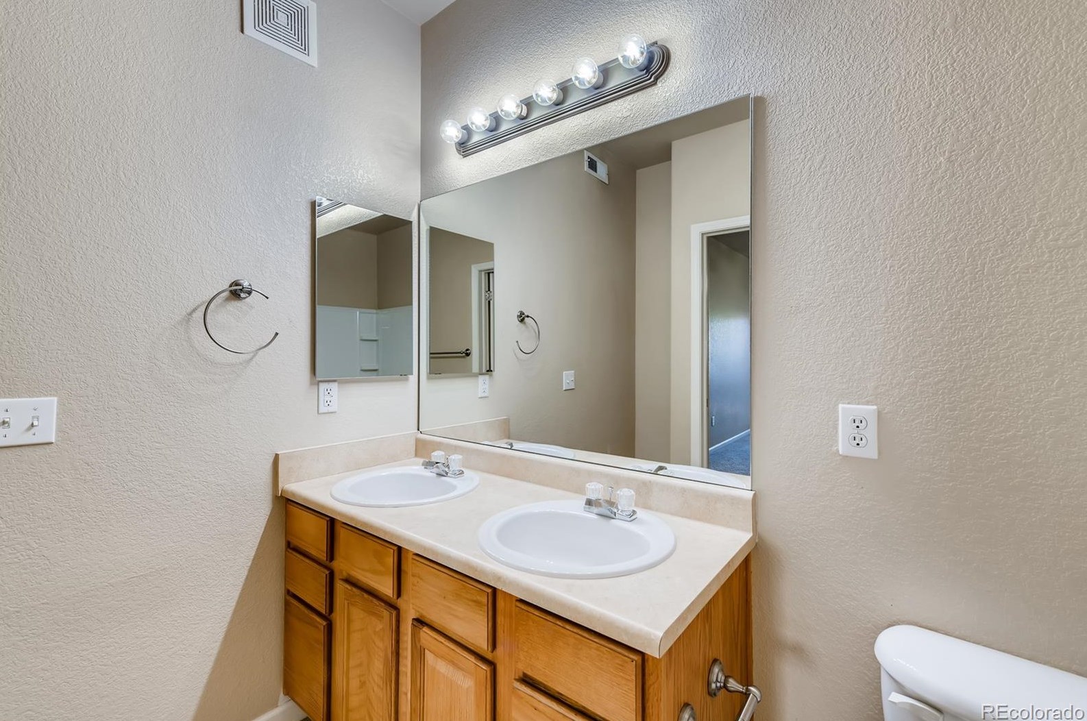 4502 Copeland Loop, Littleton CO 80126-7454 exterior