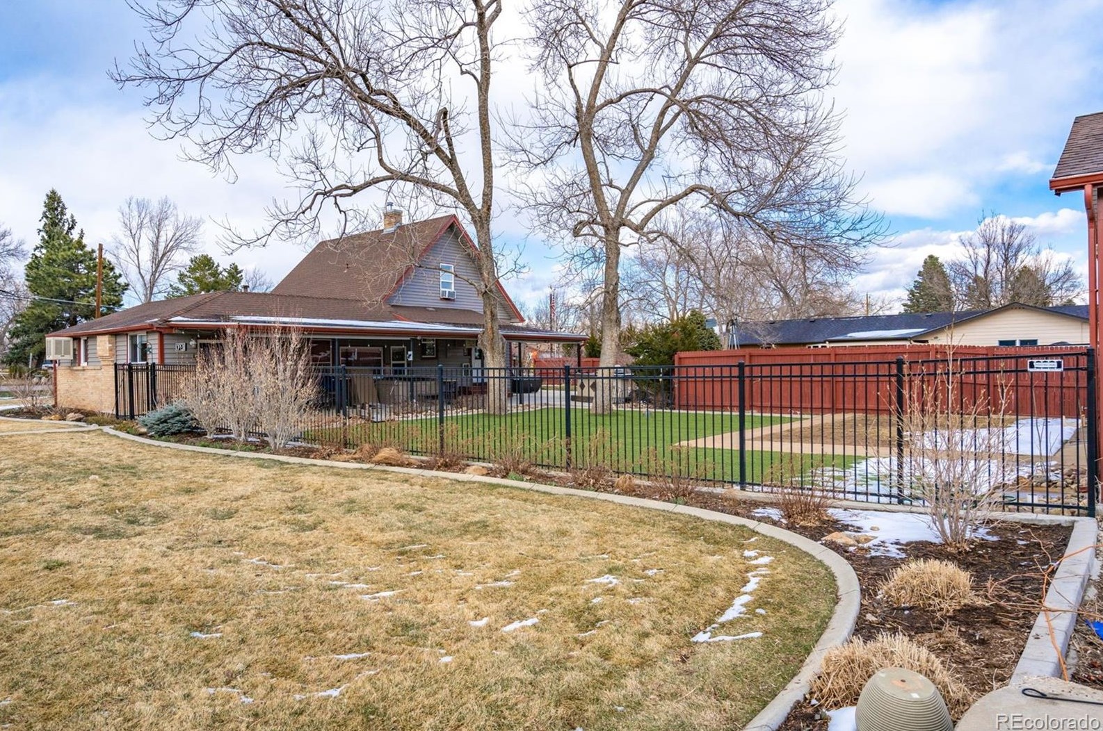5198 Arbutus St, Arvada CO  80002-1719 exterior