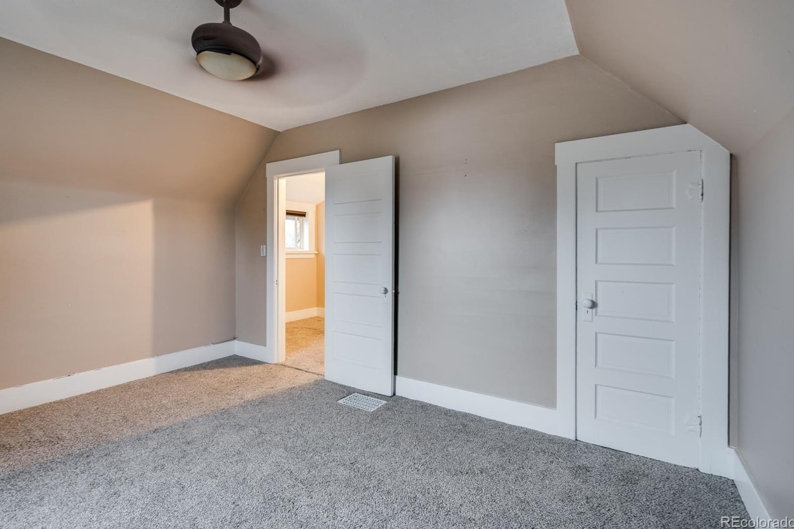 5198 Arbutus St, Arvada CO  80002-1719 exterior