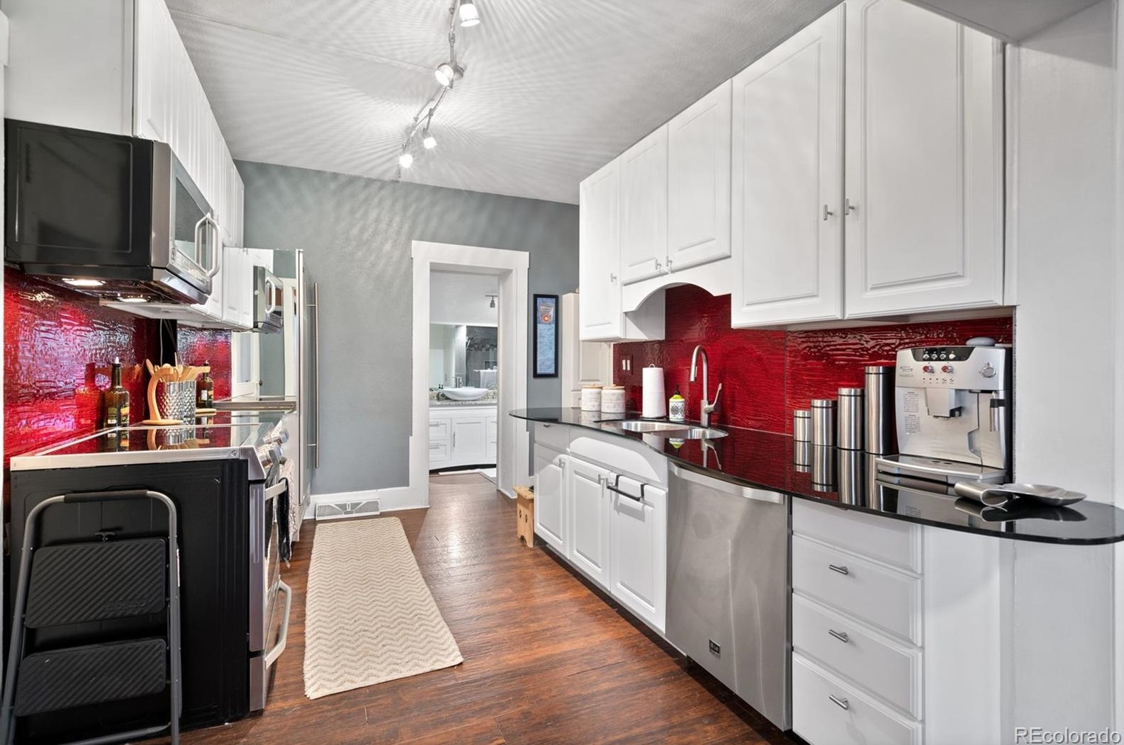 5198 Arbutus St, Arvada CO  80002-1719 exterior