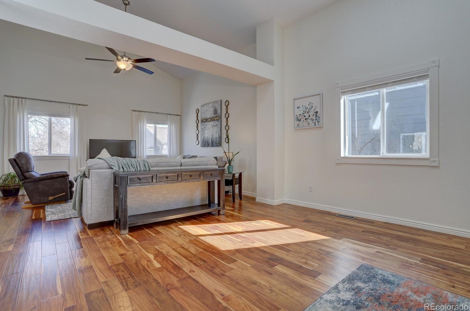 8711 Redwing Ave, Littleton CO  80126-5248 exterior