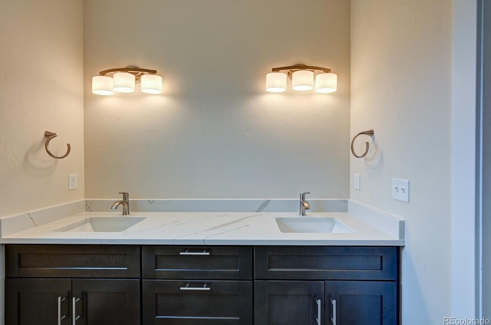 145 Red Tail Blvd, Buena Vista CO 81211-2207 exterior