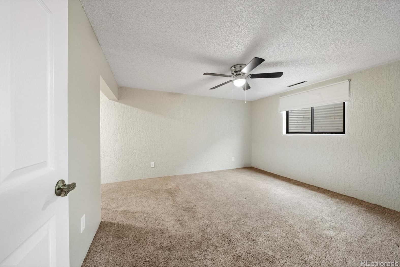 2047 Academy Blvd, Colorado Springs CO 80909-1505 exterior