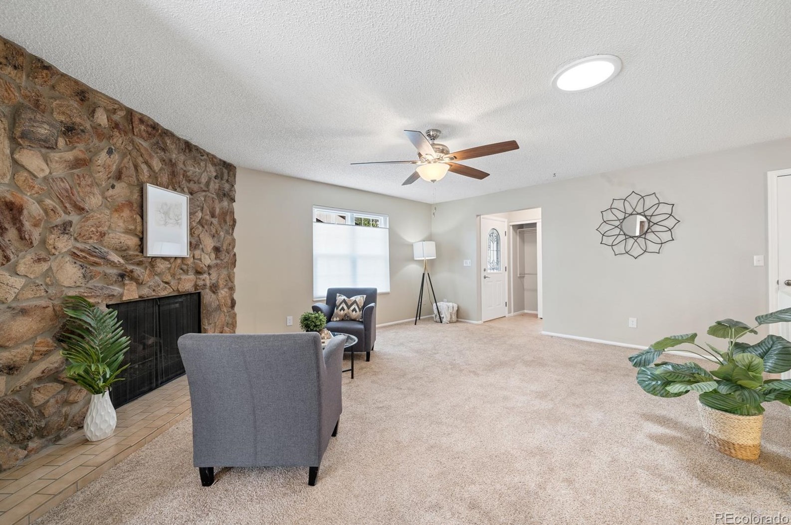 2047 Academy Blvd, Colorado Springs CO 80909-1505 exterior