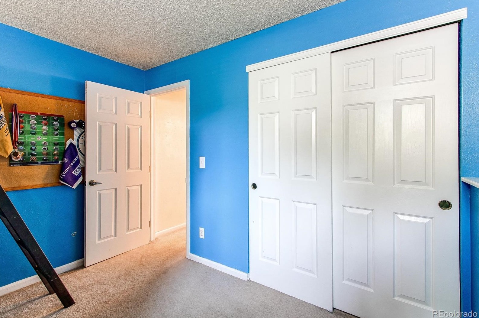 5650 71st Ave, Arvada CO  80003-3801 exterior
