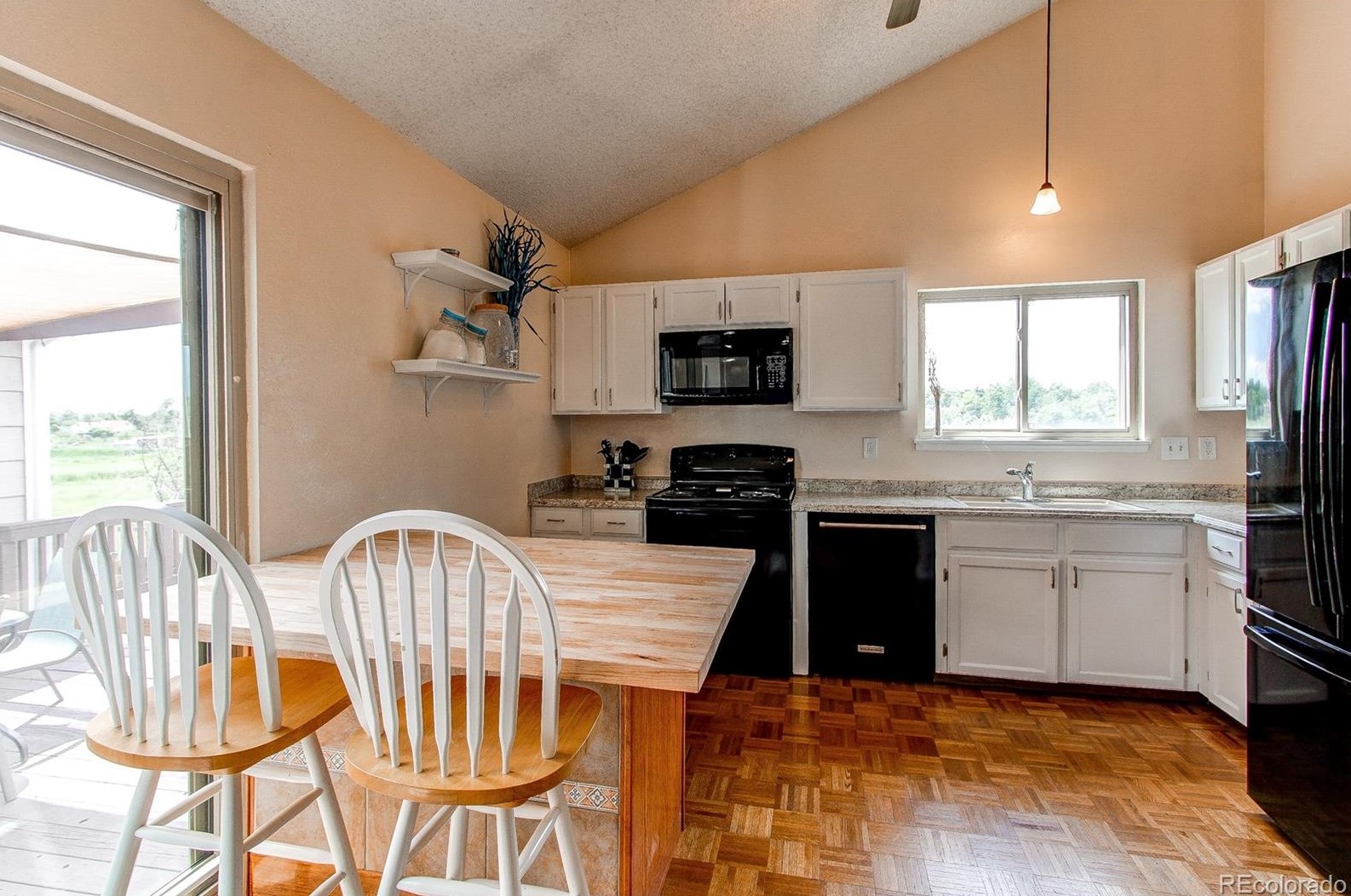 5650 71st Ave, Arvada CO  80003-3801 exterior