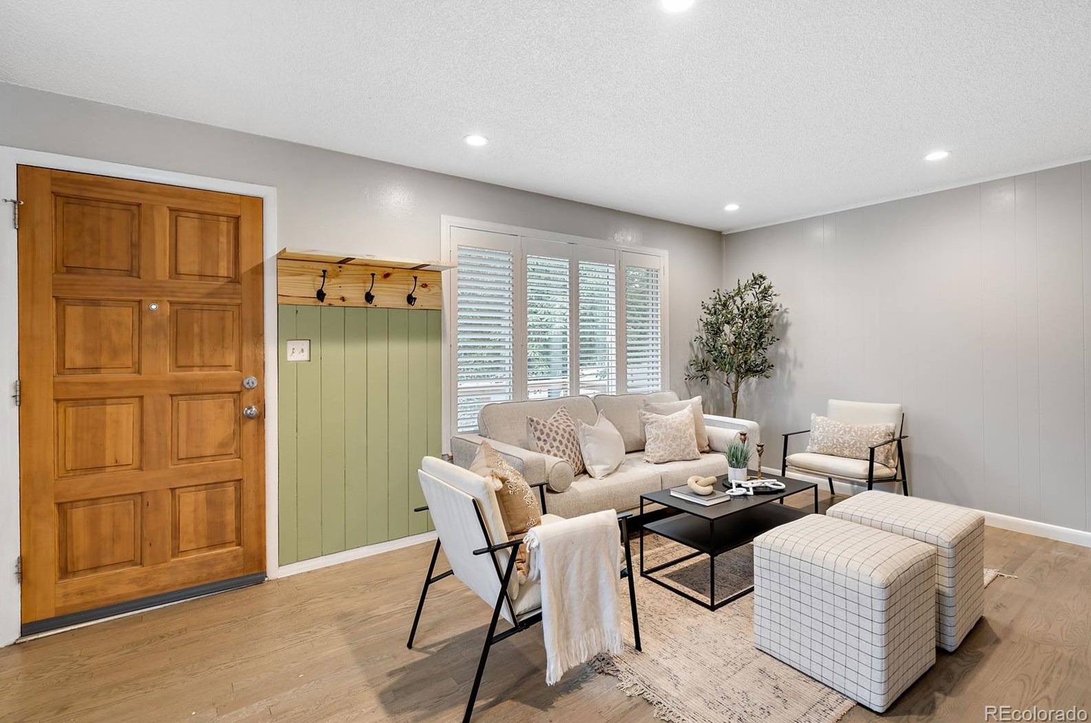 6174 Otis St, Arvada CO  80003-4942 exterior