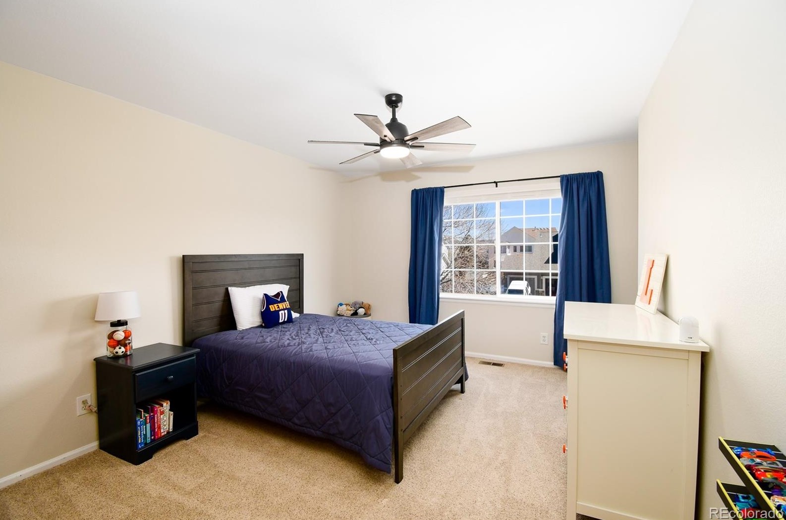 4377 Bobolink Dr, Castle Rock CO  80109-7874 exterior