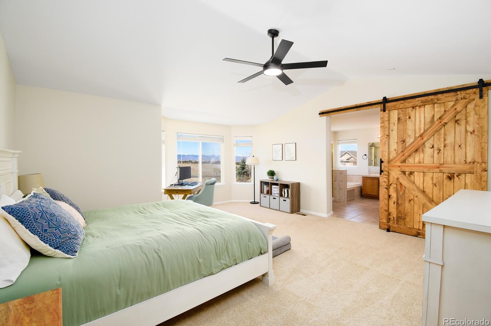 4377 Bobolink Dr, Castle Rock CO  80109-7874 exterior