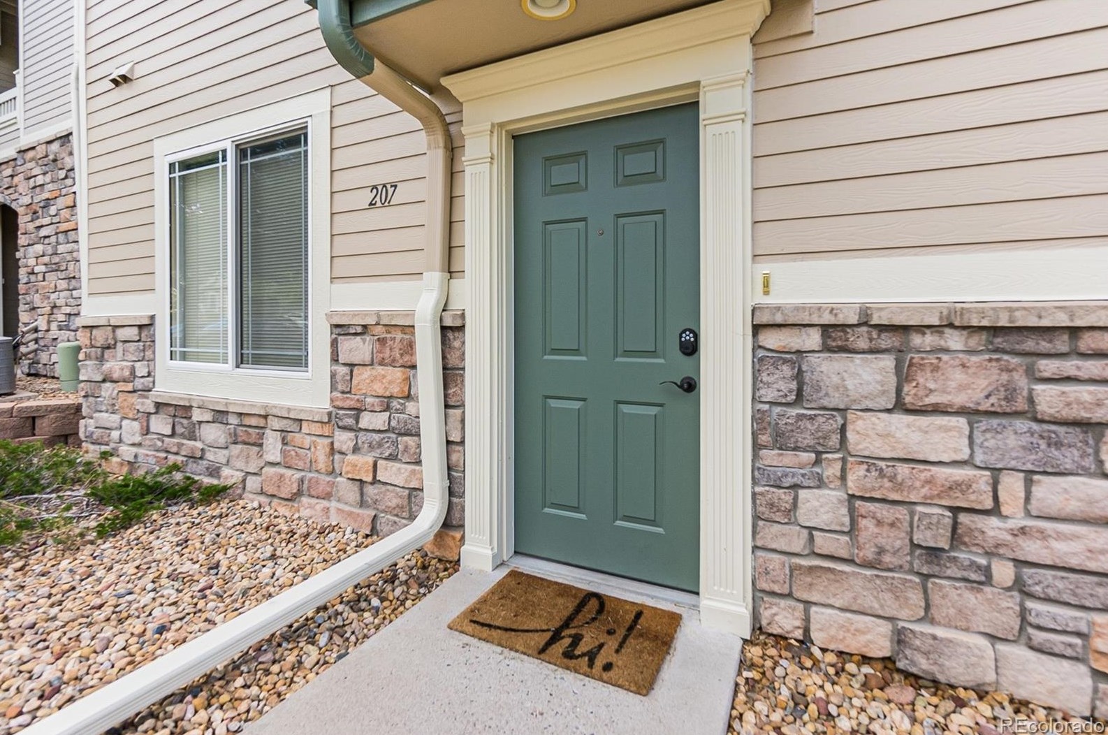 8354 Holland Way, Littleton CO  80128-9239 exterior