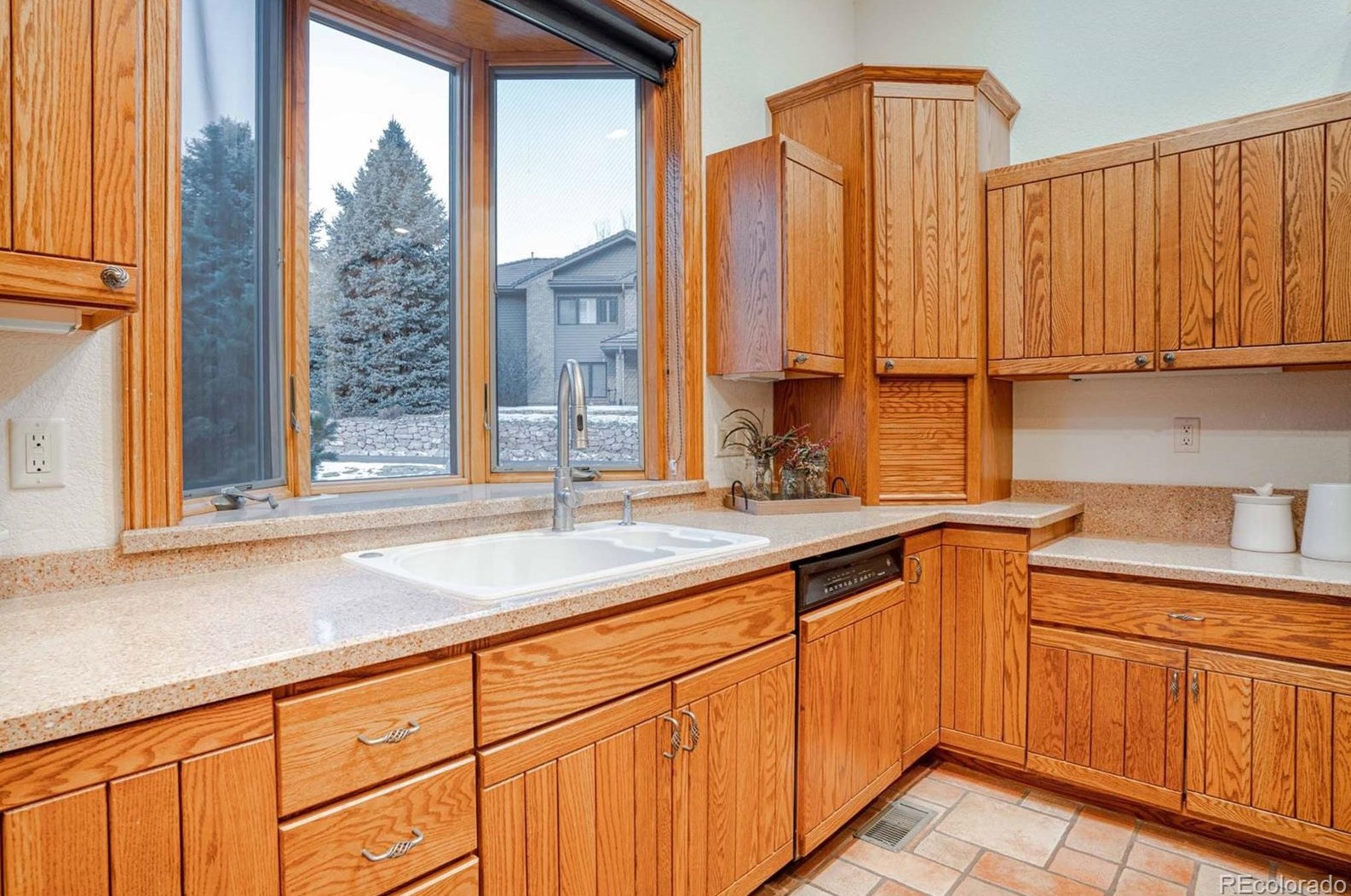 7144 Fox Paw Trl, Littleton CO 80125-9250 exterior