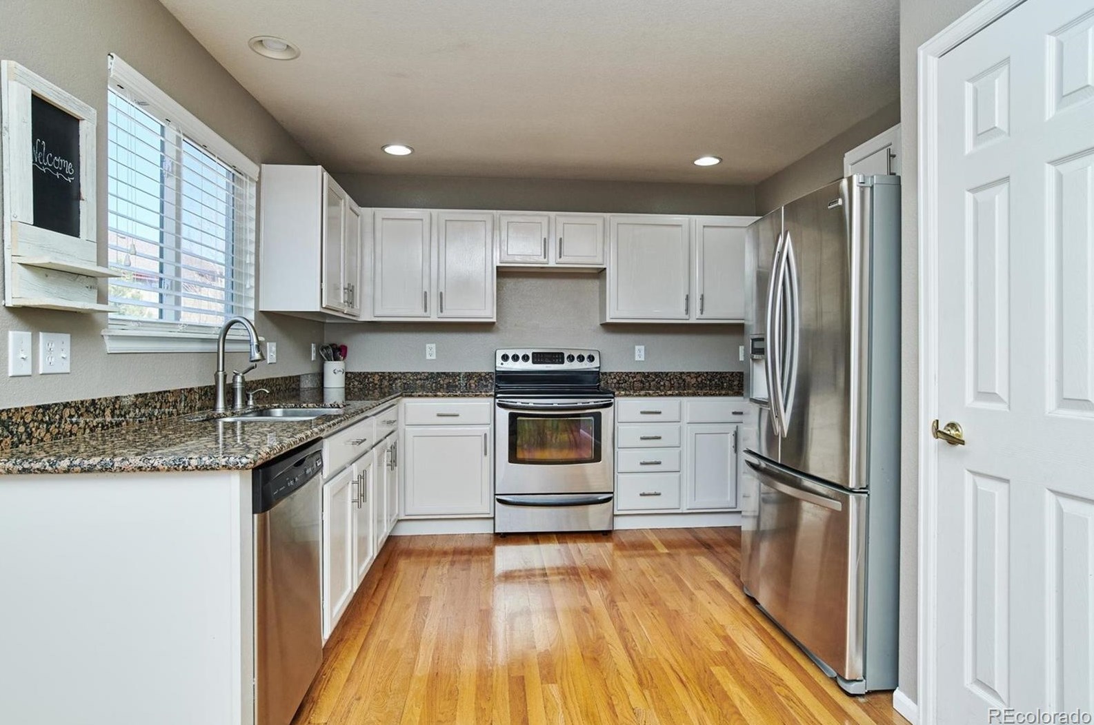 10271 Willowbridge Ct, Littleton CO 80126-7872 exterior