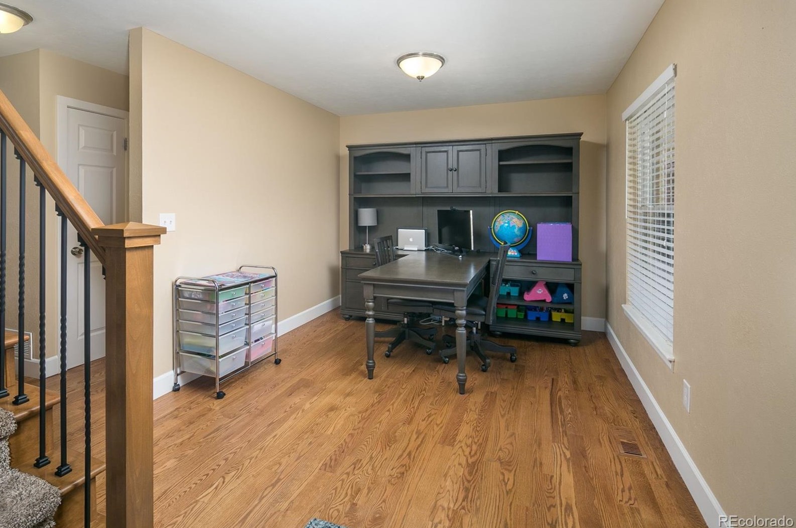 438 Jamison Ave, Littleton CO 80122-2828 exterior