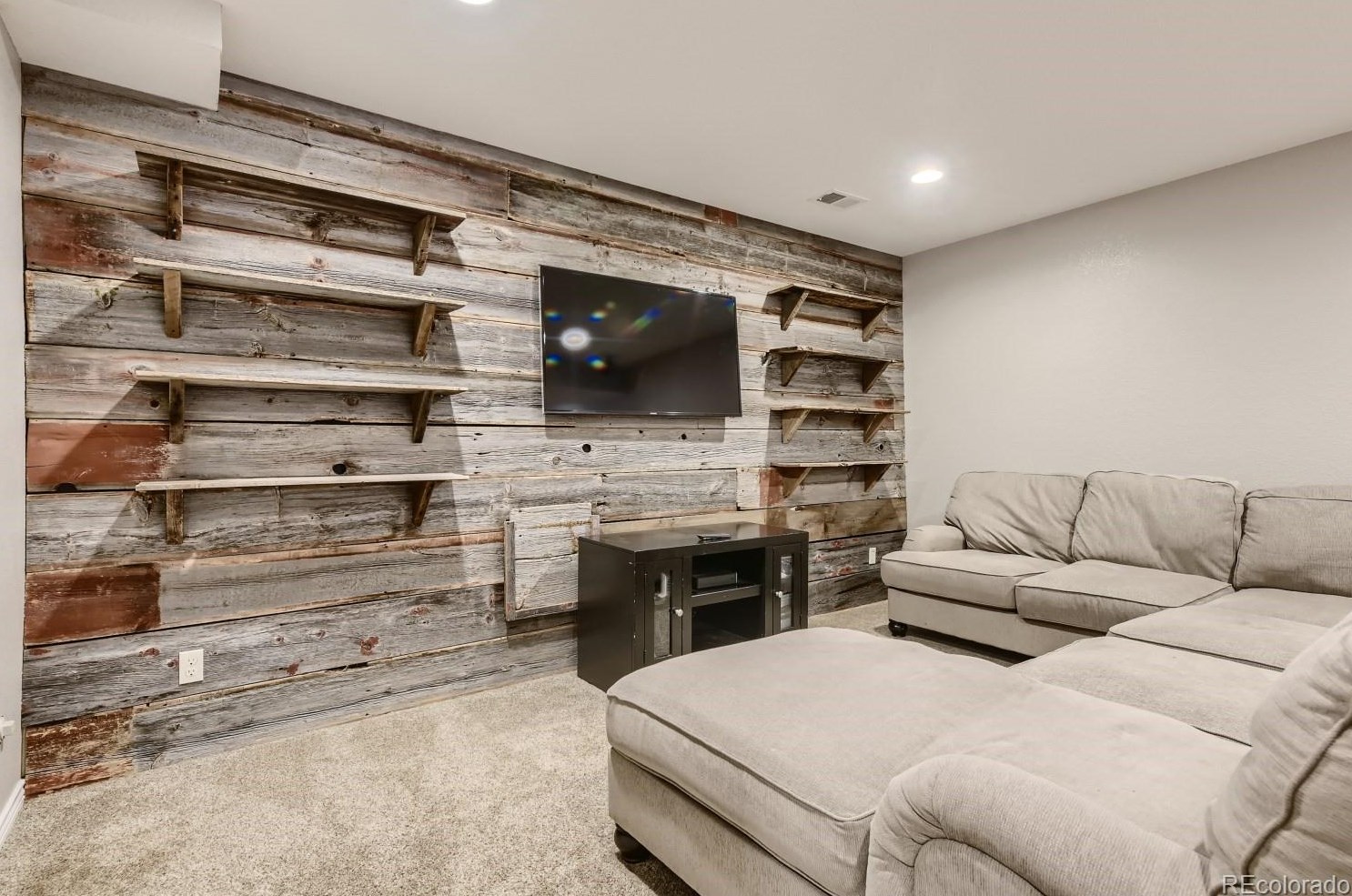 7482 Lewis Ct, Littleton CO 80127-4279 exterior