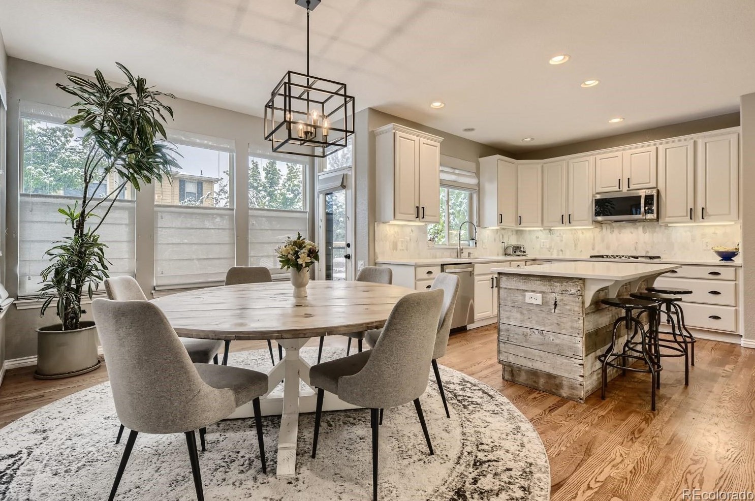 7482 Lewis Ct, Littleton CO 80127-4279 exterior