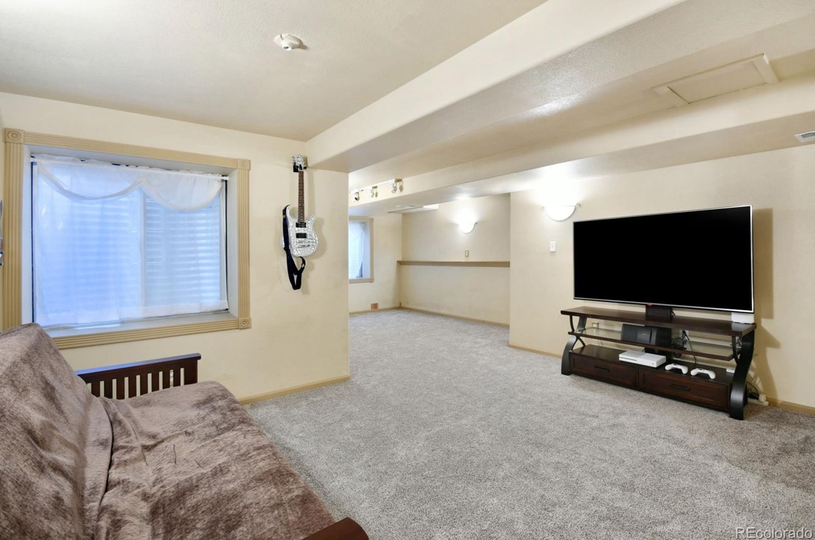 7045 Pike Ct, Arvada CO  80007-7096 exterior